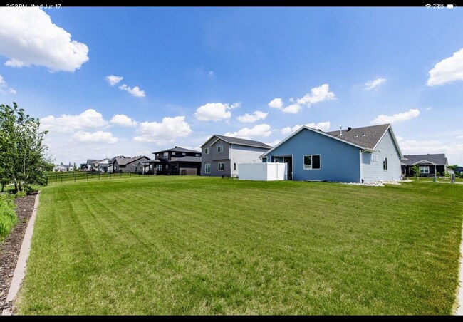 Foto del edificio - 8853 Meadowlark Pky