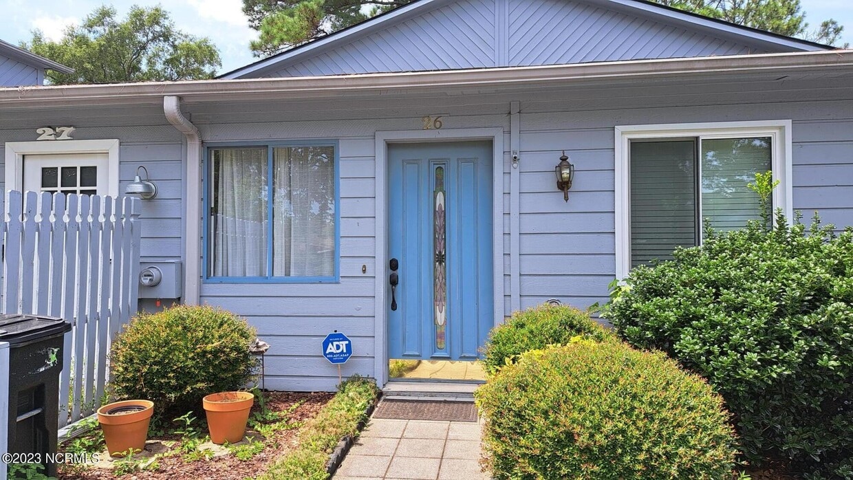 Primary Photo - 26 Harbor Dr
