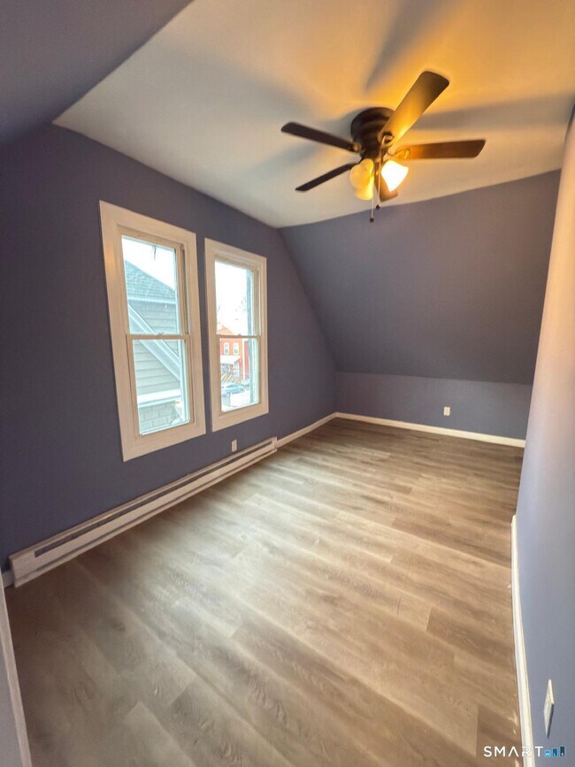 Foto del edificio - 185 Read St