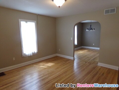 Building Photo - 3614 3rd St NE