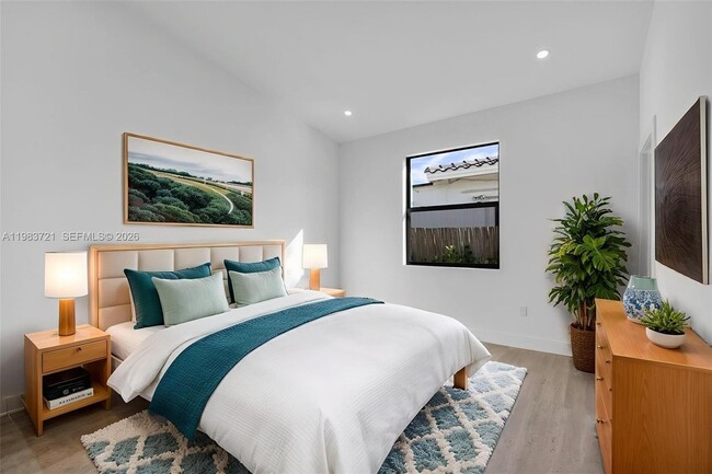 Photo - 3905 SW 5th St House