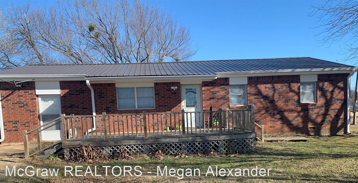 3 br, 1 bath House 24380 CR 3500 House Rental in Roff, OK