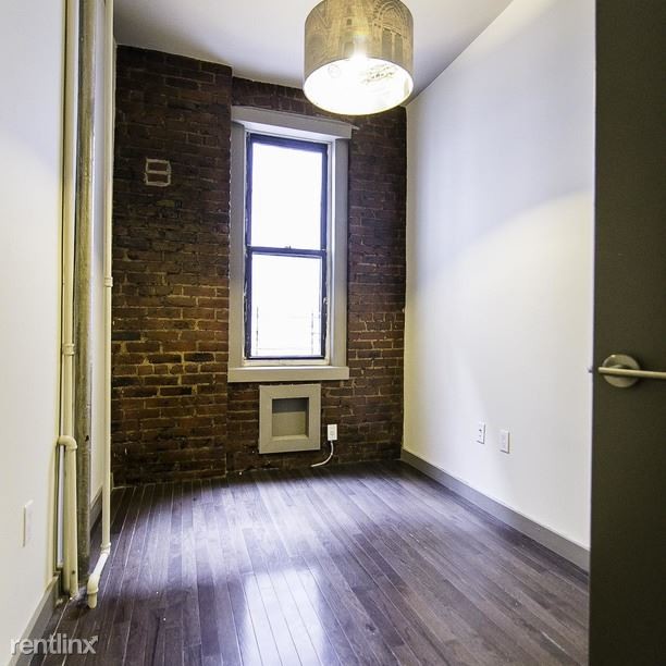 Foto del edificio - 1223 Bushwick Ave