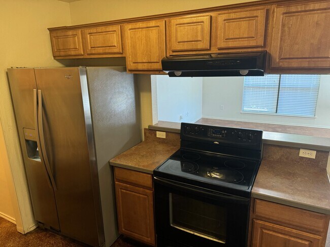 Cocina 1 - 216 San Angelo Ave