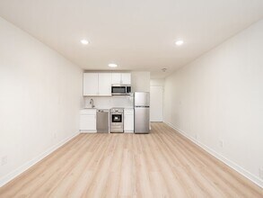 Interior Photo - Lumarc Apartments