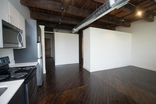 Foto del edificio - 800 Sampson St