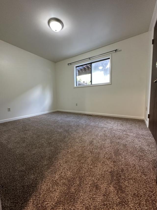 Building Photo - 2 bedroom in Billings MT 59102