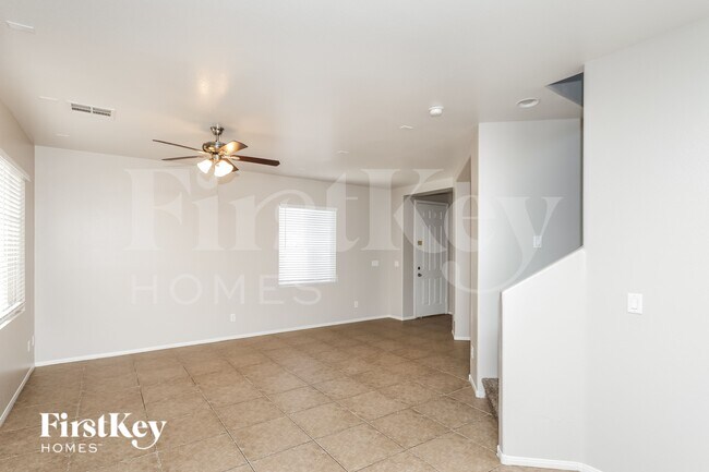 Foto del edificio - 9825 Venus Lake Ct