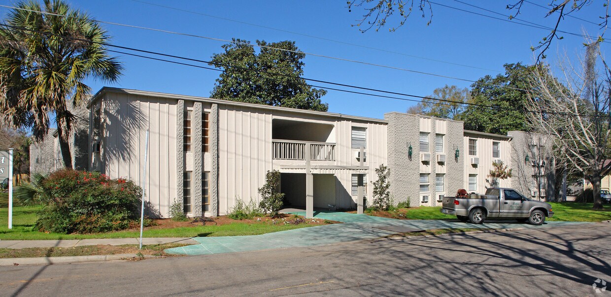 Magnolia Villas Apartments in Tallahassee, FL