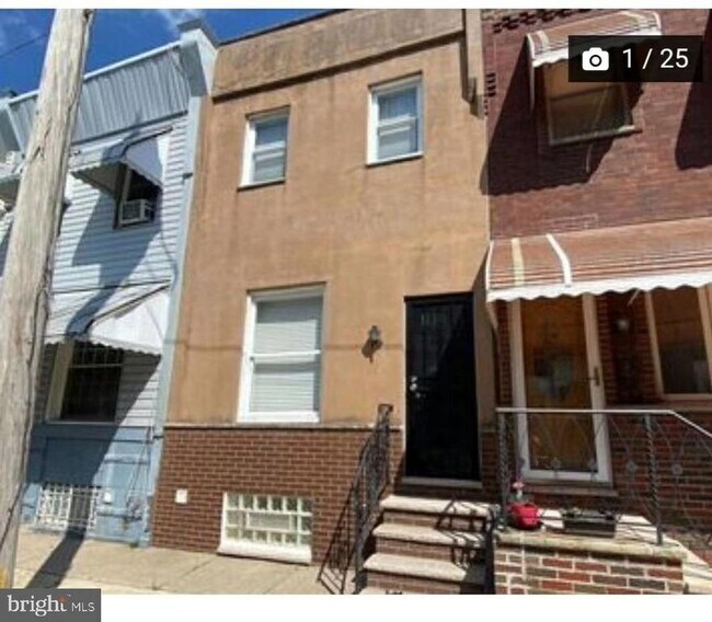 Building Photo - 2509 S Darien St