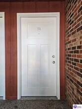 Building Photo - 608 N Woodland Dr