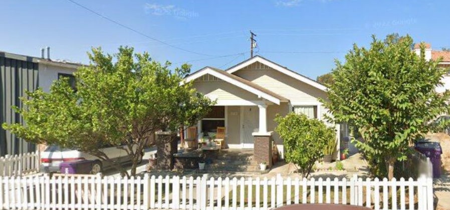 Primary Photo - 1735 Freeman Ave