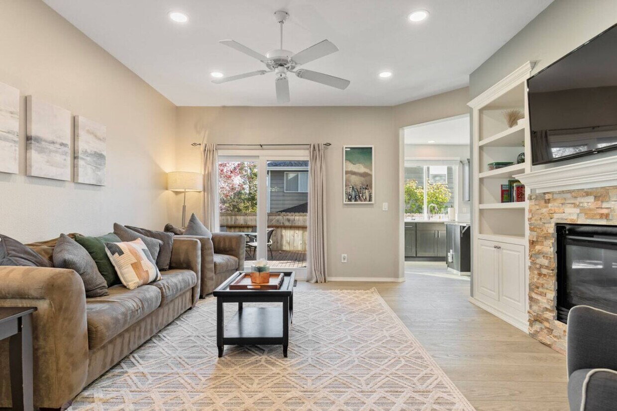 Foto principal - 13246 119th Ave NE