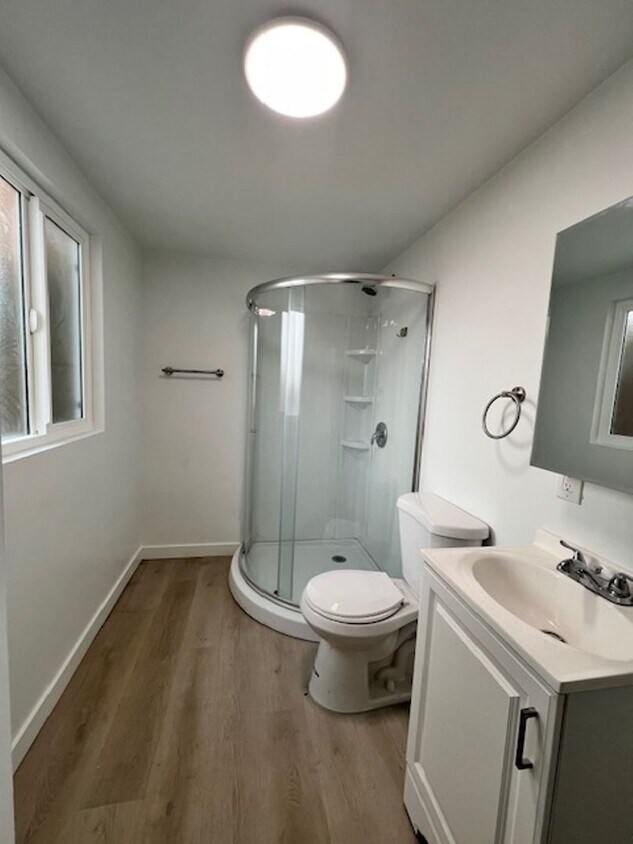 10537 Crenshaw Ops Apartments in Inglewood, CA Westside Rentals