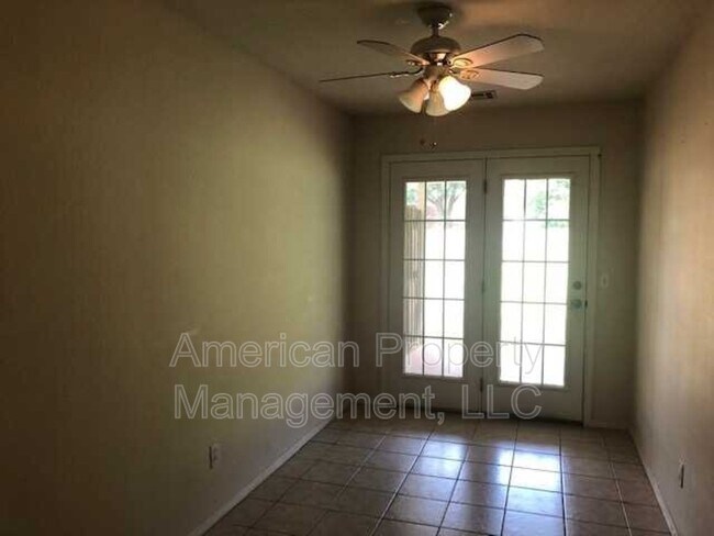 Foto del edificio - 5096 S Hickory Ave