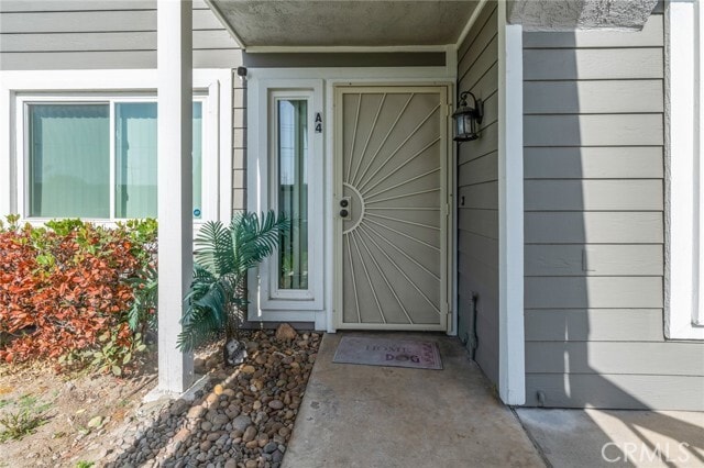 Foto principal - 8892 Katella Ave