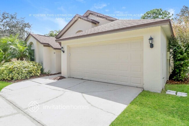 Foto del edificio - 4021 Fontana Pl