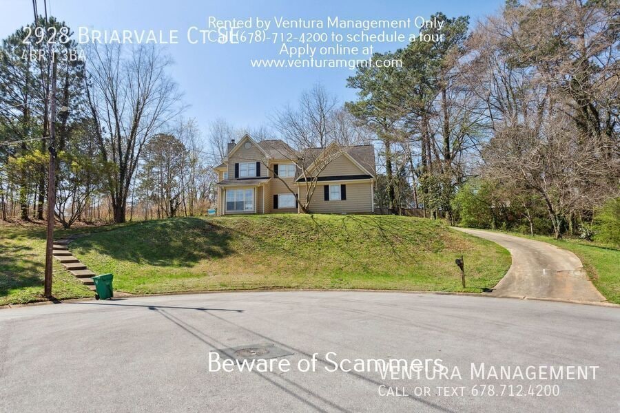 Photo - 2928 Briarvale Ct SE-