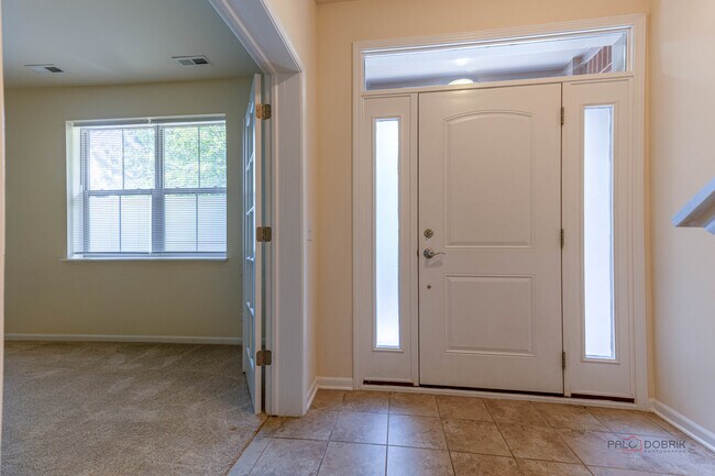 Foto del edificio - 409 Alpine Springs Dr