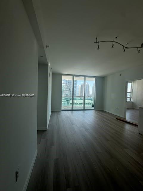 Foto del edificio - 950 Brickell Bay Dr