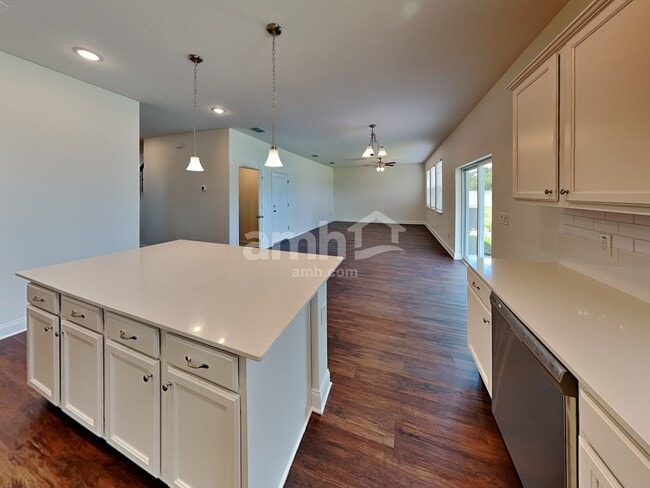 Foto del edificio - 984 Summer Stone Lp