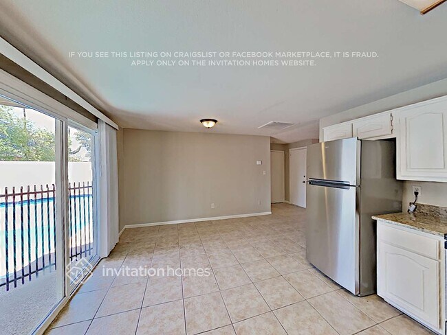 Building Photo - 13232 N 39th St