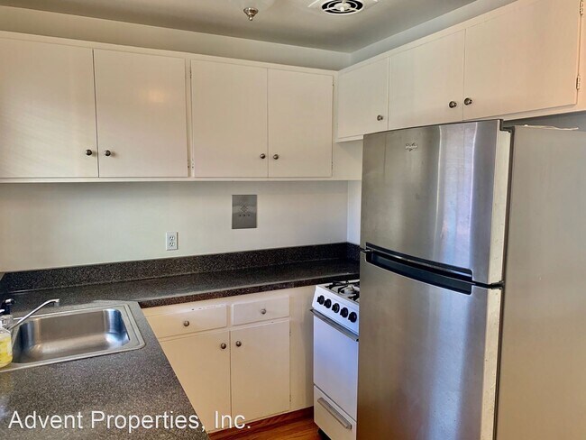 Building Photo - 354 Vernon St