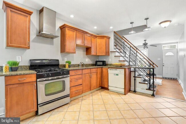 Foto del edificio - 4441 Silverwood St