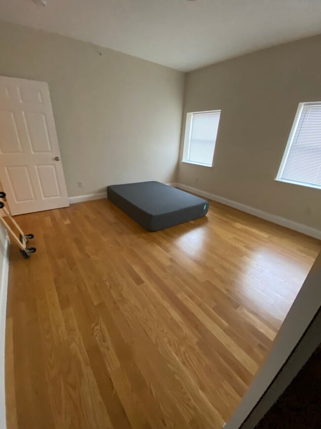 Foto del edificio - 137 Main St