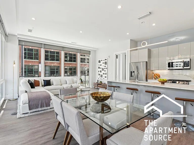 Photo - 812 West Adams St. Unit 509