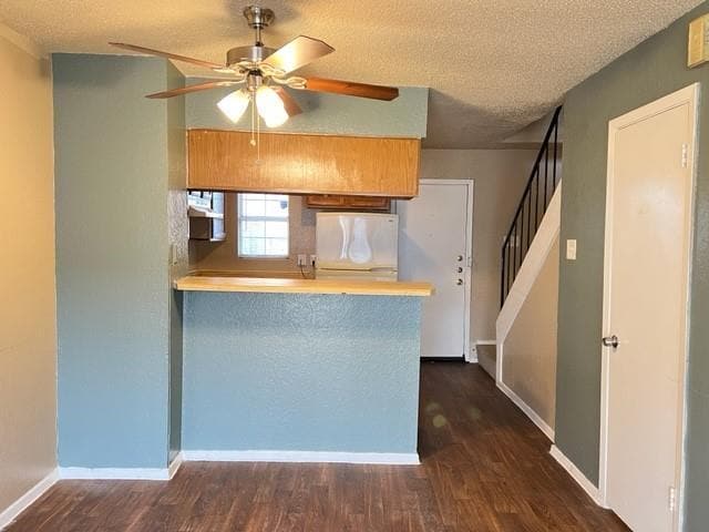 Building Photo - 2250 Aspen Dr