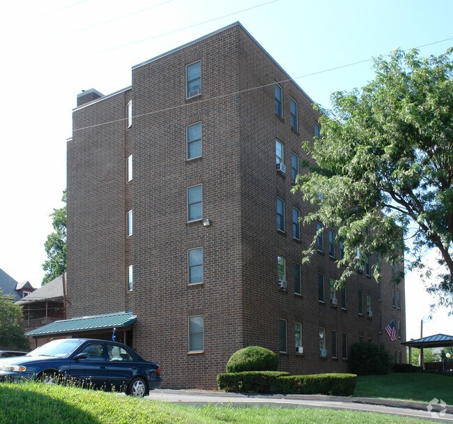 Building Photo - Carter Towers