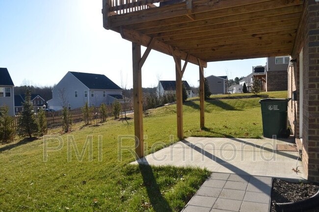 Building Photo - 11464 Old Mountain Rd