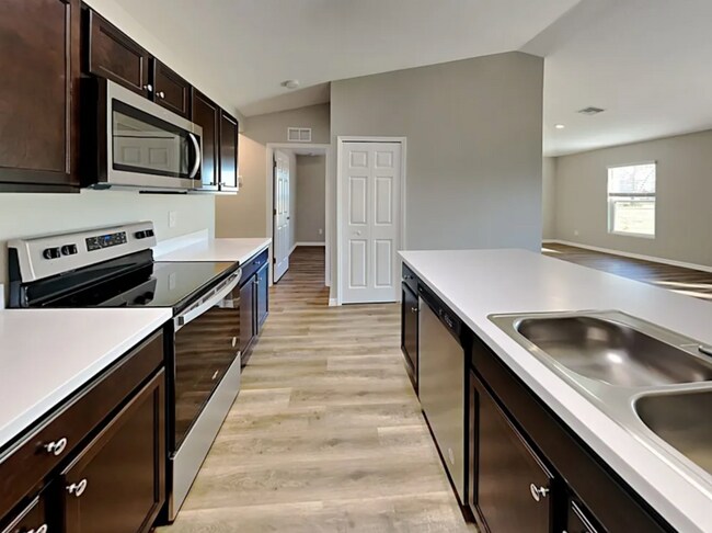 Building Photo - 25369 Doredo Dr