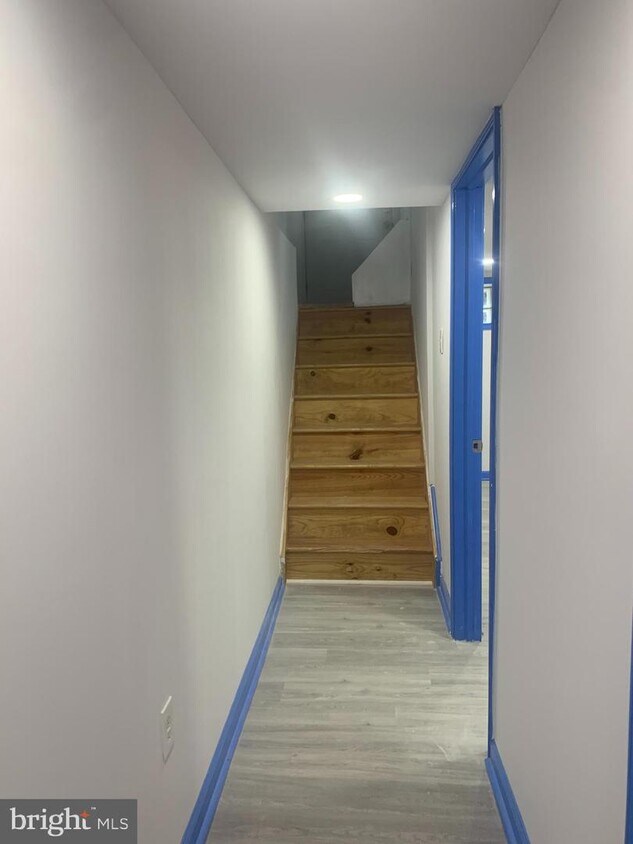 Foto principal - 801 E Willard St