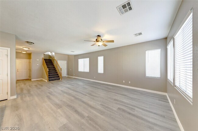 Foto del edificio - 7940 Dexter Falls St