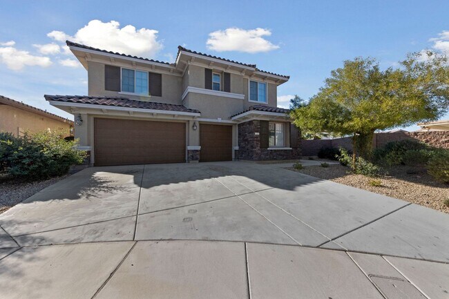 Foto del edificio - Luxury Living in Henderson's Tuscany: Spacious 4 Bedroom Home with Expansive Yard & More!