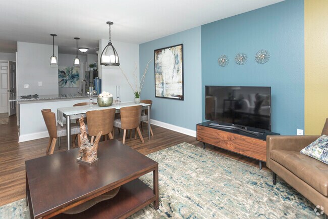 2HAB, 2BA - 1,100 ft² D1 - Auburn Gate Apartments