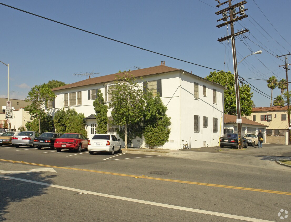 815 Apartments for Rent in 90046, CA Westside Rentals