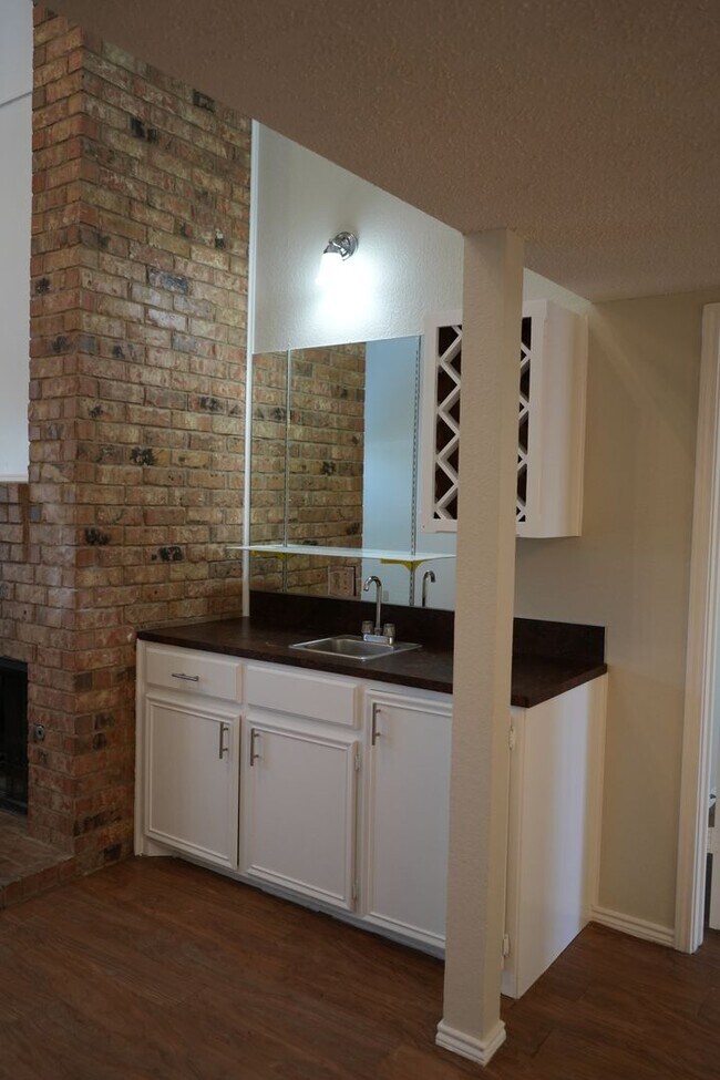 Foto del edificio - 5803 7th St