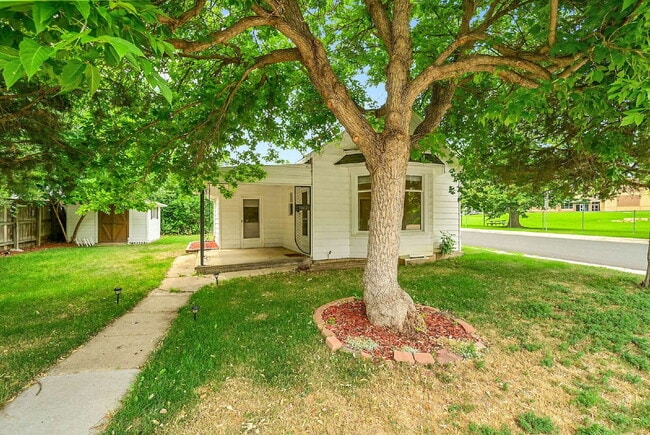 $1,750 - 1 Bed, 1 Bath Historic cottage in... - $1,750 - 1 Bed, 1 Bath Historic cottage in... Apartment