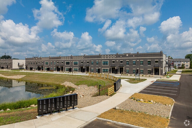 Building Photo - West Heights Townhomes -BRAND NEW