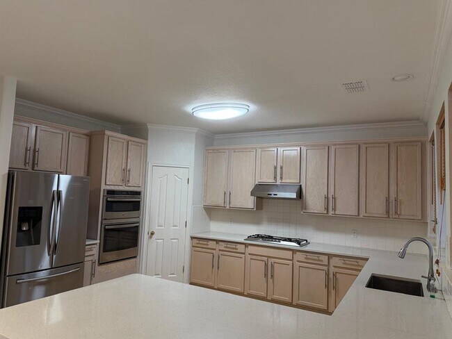 Foto del edificio - 13004 Coriander Dr