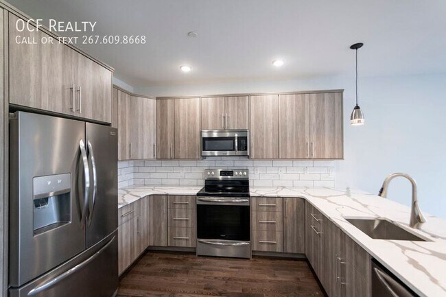 Foto del edificio - 1527 N Franklin St