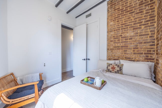 Building Photo - Clark House by Outpost