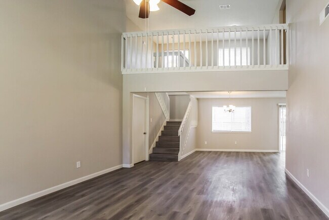 Foto del edificio - 4310 Shalom Creek Ln