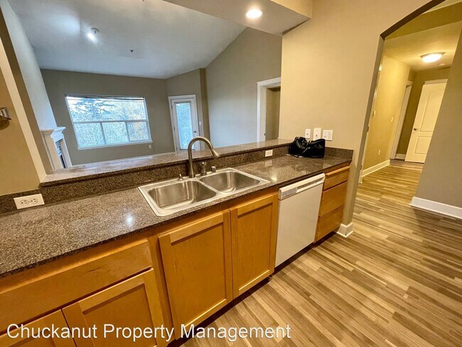 Building Photo - 2 br, 2 bath House - 251 W Bakerview Rd. #405