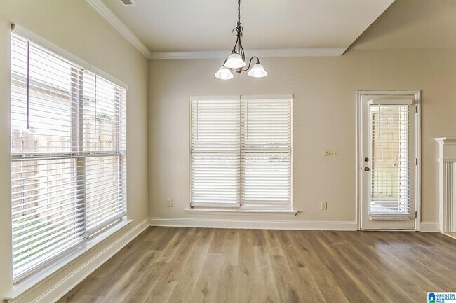 Foto del edificio - 108 Lorrin Ln