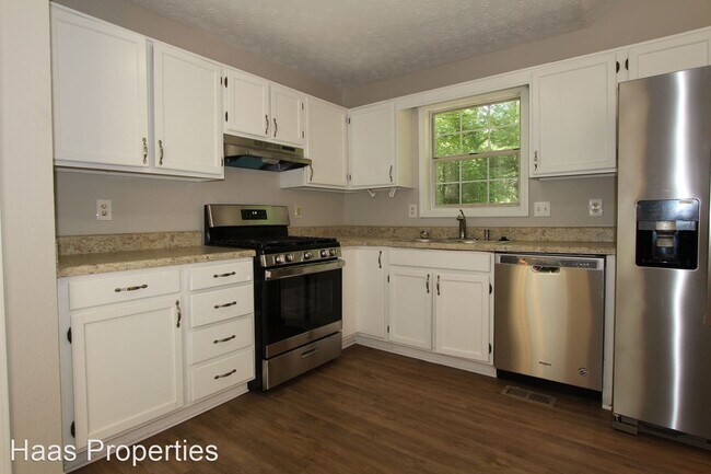 Building Photo - 4 br, 3 bath House - 3906 Brave Trail