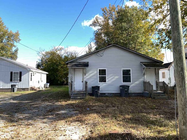 Building Photo - 1413 S Franklin St